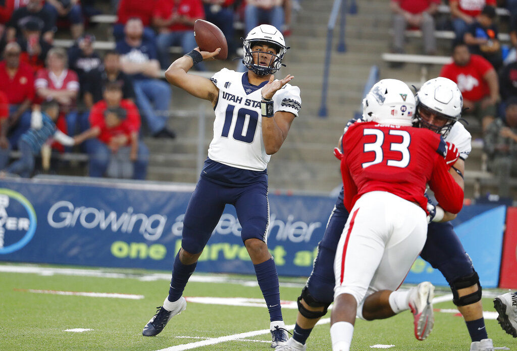 3. Jordan Love (Jr., Utah State, 6-4, 224)